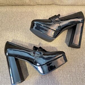 Glossy Black Platform Heels
